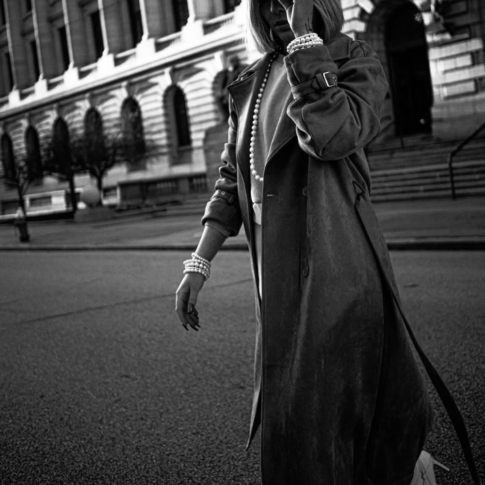 Size small slay in this super soft long jacket!